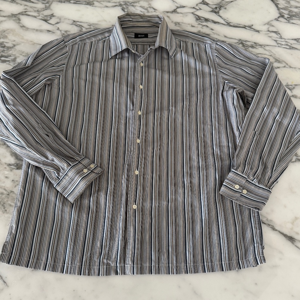 Hugo Boss Men's striped Cotton Dress Shirt, Size 17 1/2 (34/35‎ sleeve)